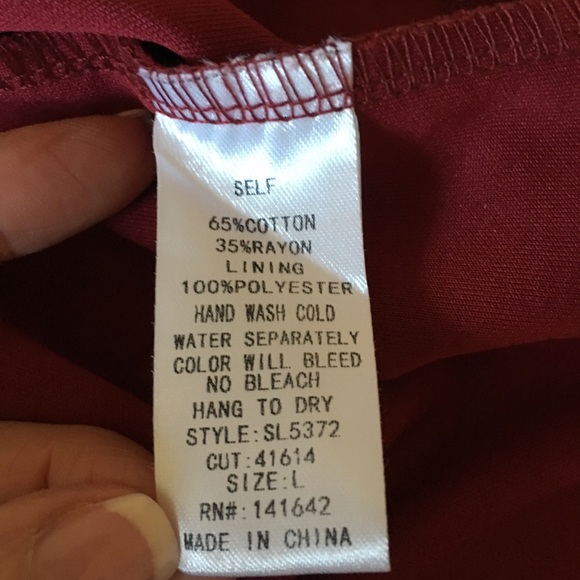 She & Sky🎄 Holiday Ruffle Dress Burgundy Dark Red *NEW*  (Juniors L) - Picture 5 of 5